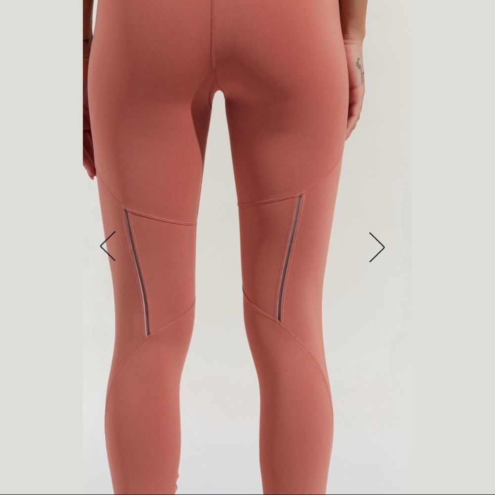 Varley Cedar Wood Tight/Legging/ Activewear - Picture 5 of 6